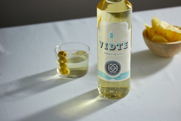Vidte Vermouth酒包裝設計越來越漂亮(圖3)